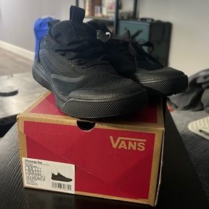 Vans UltraRange Rapidweld Shoe